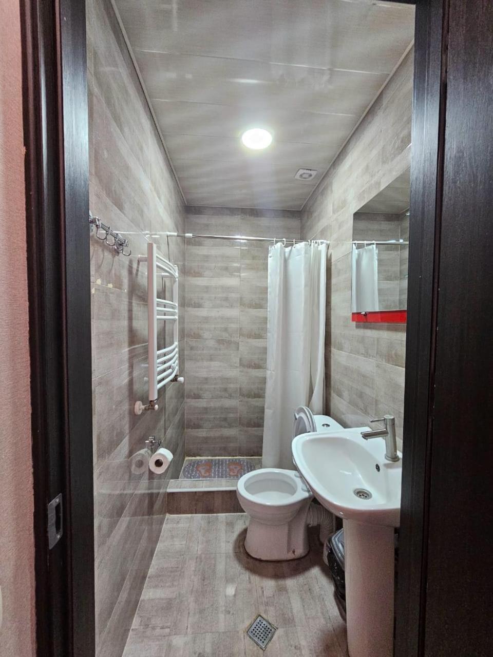Discover Kazbegi Hotel Exterior photo