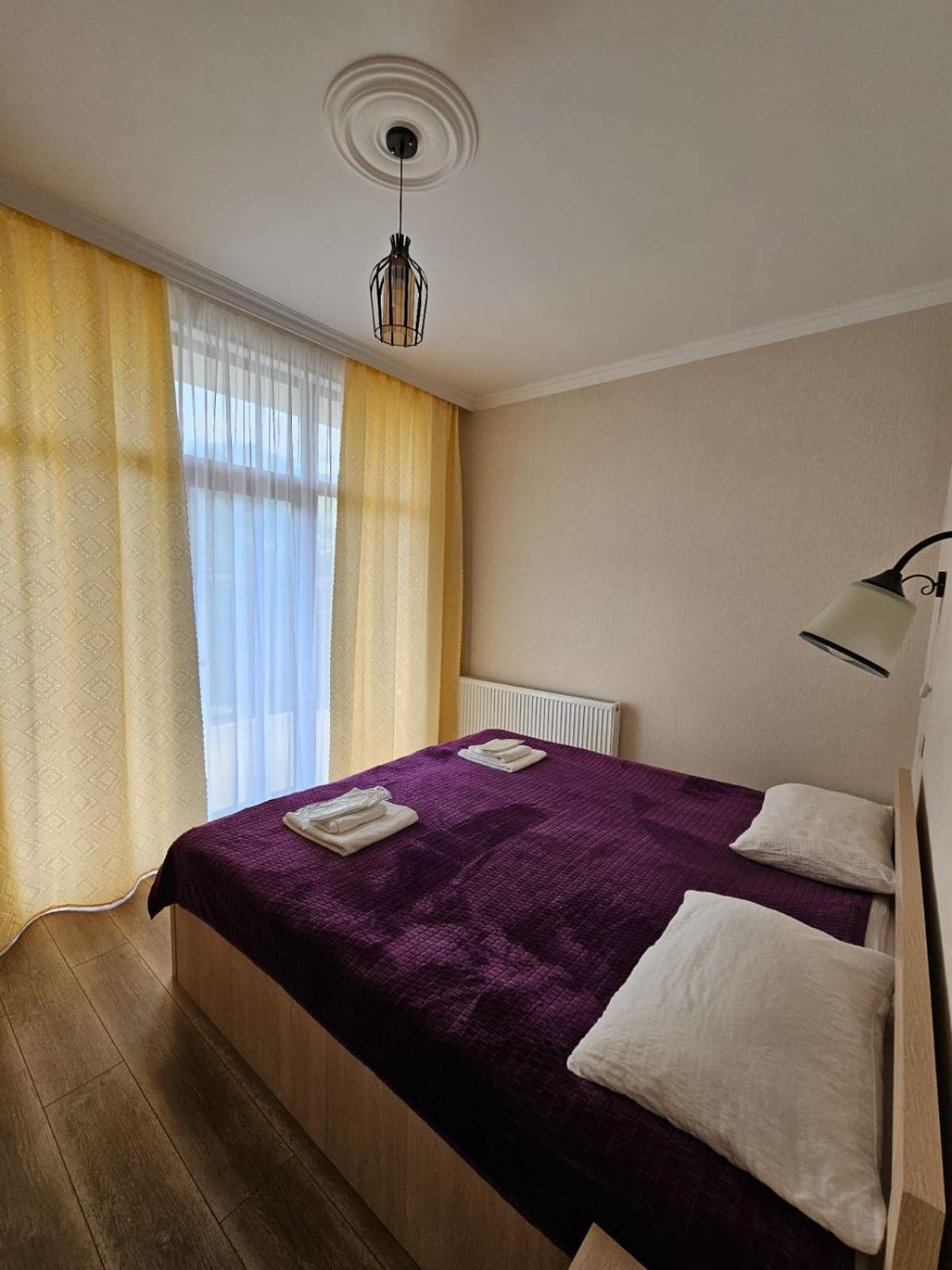 Discover Kazbegi Hotel Exterior photo